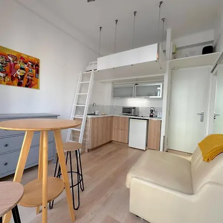 ⁂ Petit Nid Design Au Centre De Διαμέρισμα *