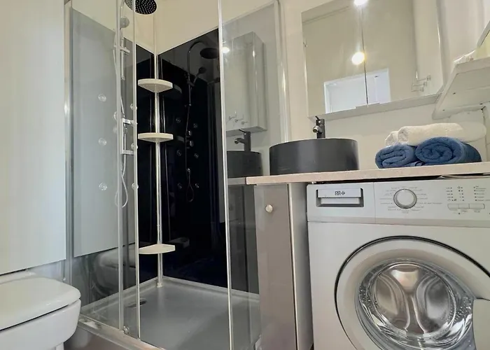 ⁂ Petit Nid Design Au Centre De * Νίκαια