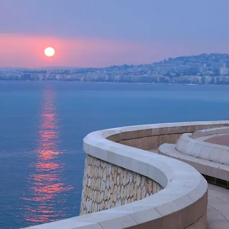 ⁂ Petit Nid Design Au Centre De 公寓