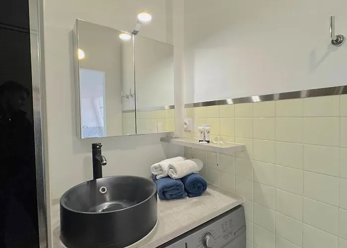 公寓 ⁂ Petit Nid Design Au Centre De 尼斯