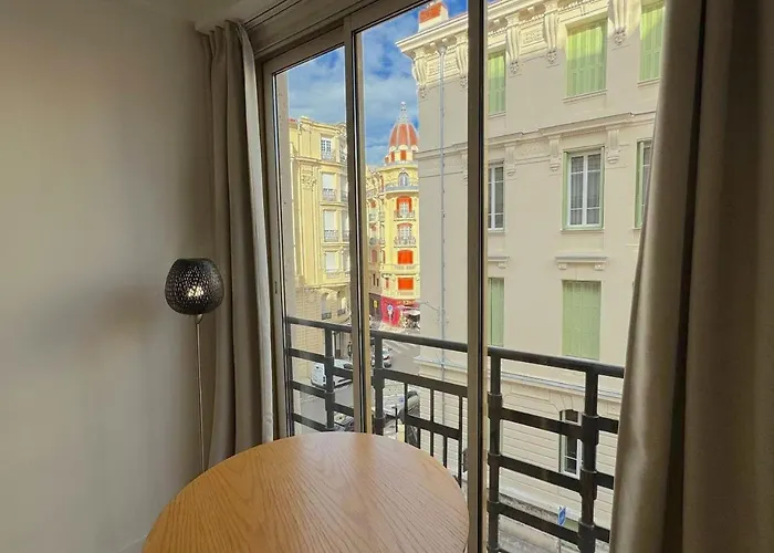 ⁂ Petit Nid Design Au Centre De Apartamento *